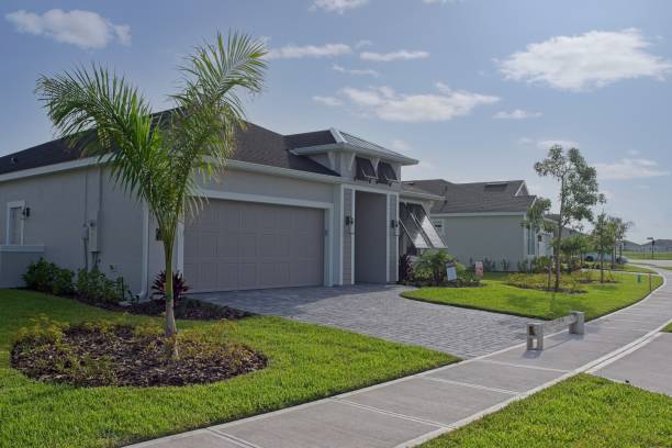 Best Local Driveway Pavers  in Sealy, TX